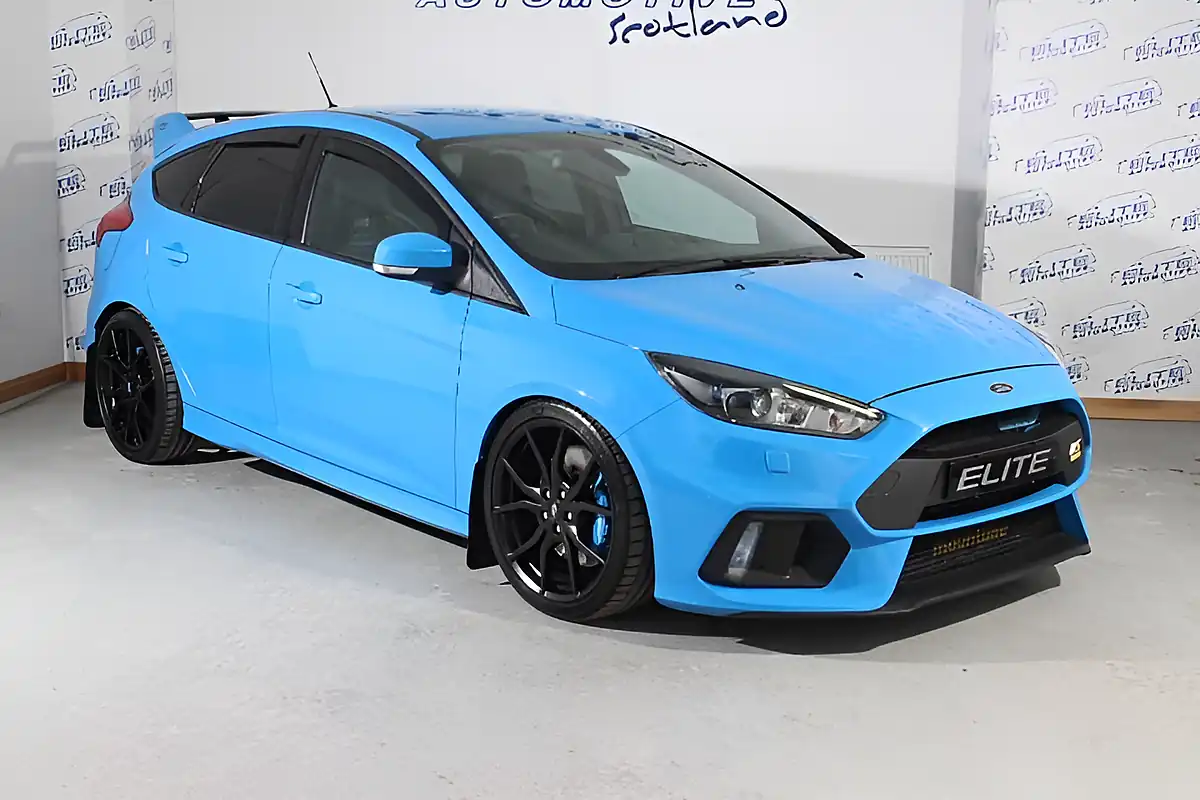 Used 2016 Ford Focus RS Nitrous Blue - Interior and Exterior details 4