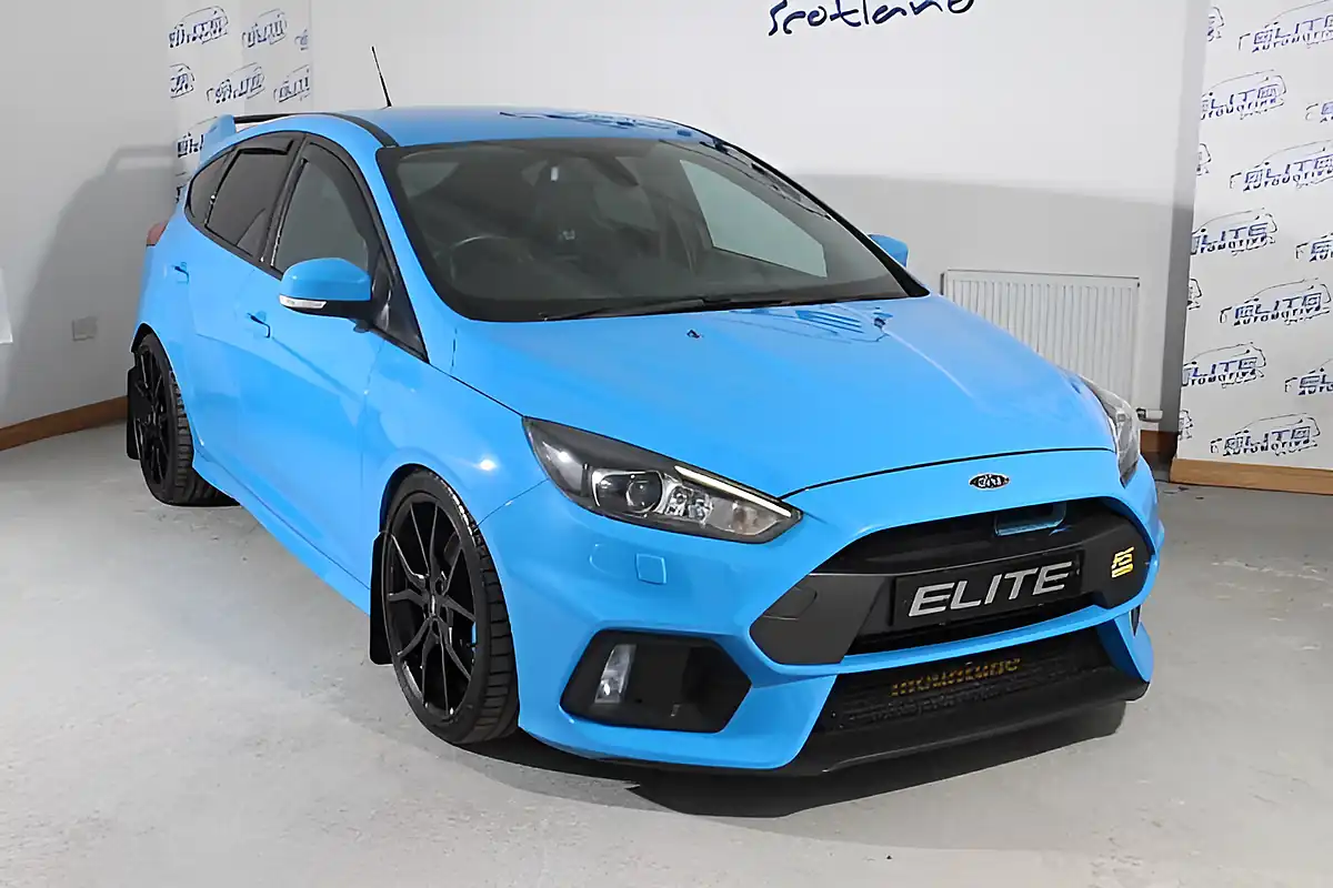 Used 2016 Ford Focus RS Nitrous Blue - Interior and Exterior details 6