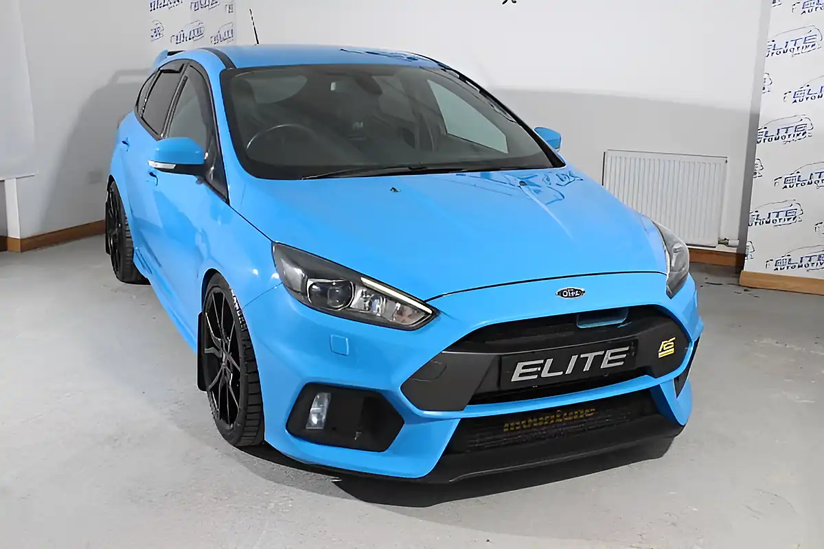Used 2016 Ford Focus RS Nitrous Blue - Interior and Exterior details 7