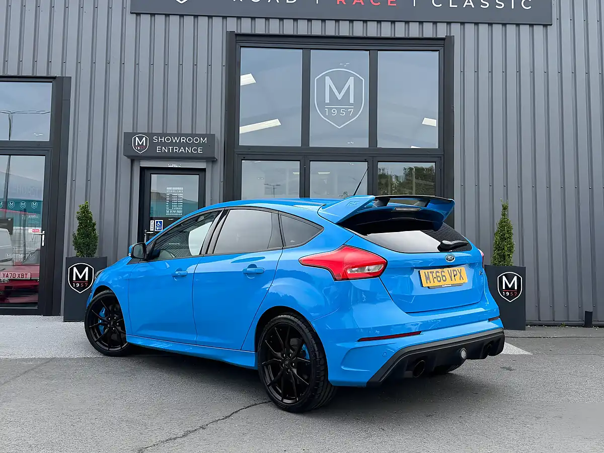 Used 2016 Ford Focus RS Nitrous Blue - Interior and Exterior details 3