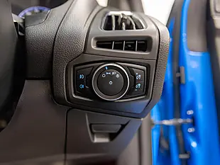 Used 2016 Ford Focus RS Nitrous Blue Metallic - Interior and Exterior details 11