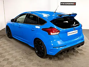 Used 2016 Ford Focus RS Nitrous Blue Metallic - Interior and Exterior details 8