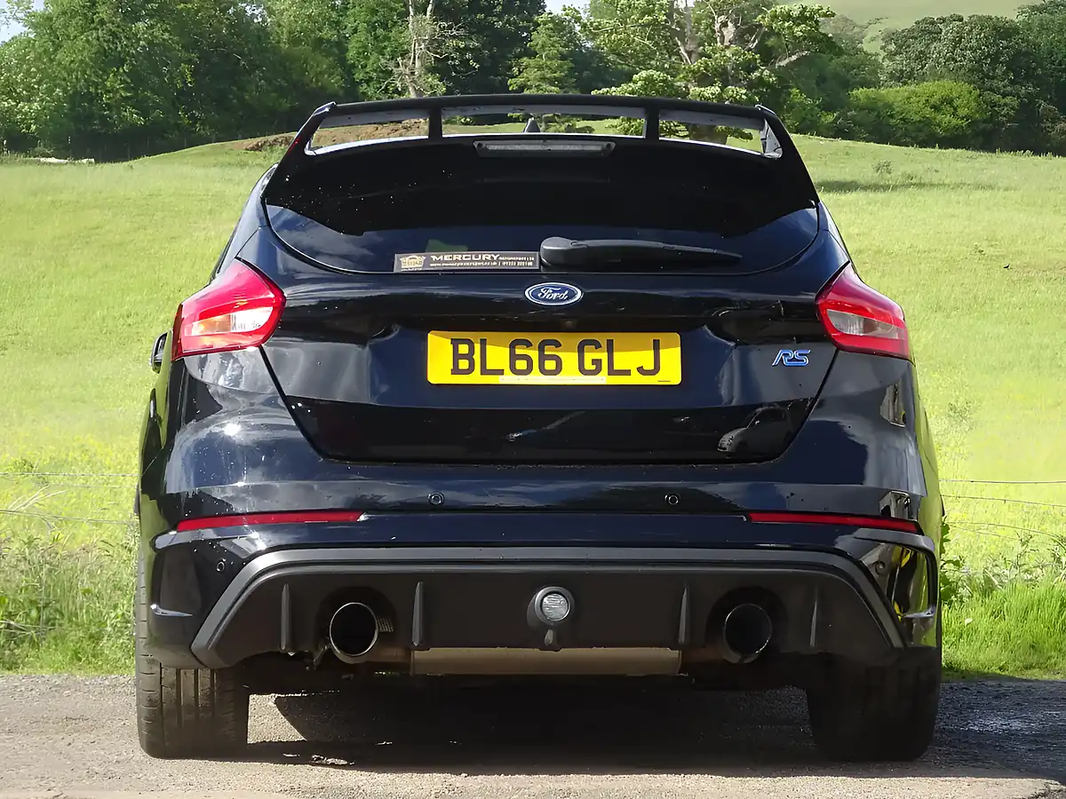 Used 2016 Ford Focus RS Shadow Black - Interior and Exterior details 4