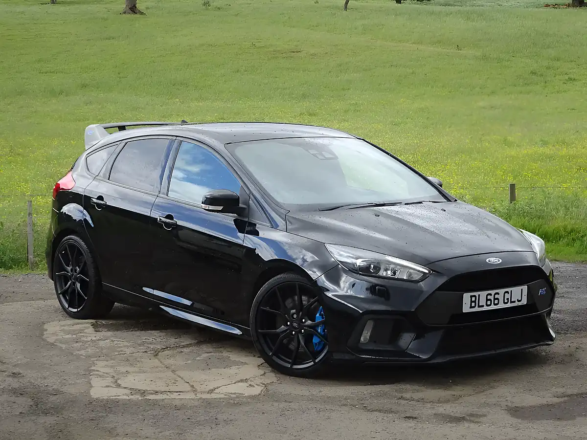 Used 2016 Ford Focus RS Shadow Black - Interior and Exterior details 6