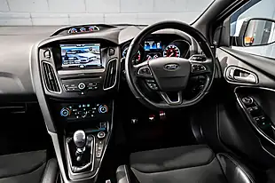 Used 2016 Ford Focus RS White - Interior and Exterior details 12