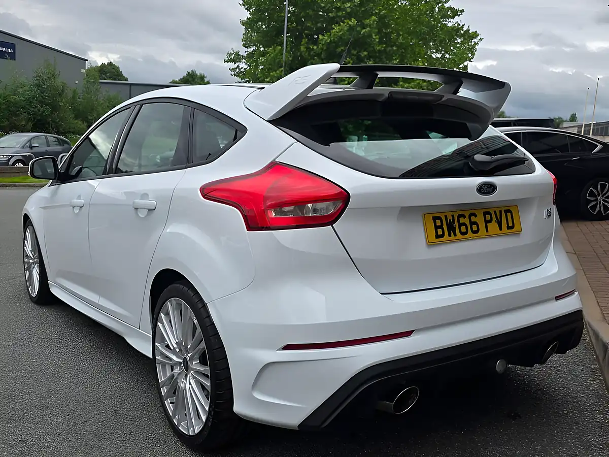 Used 2016 Ford Focus RS White - Interior and Exterior details 14