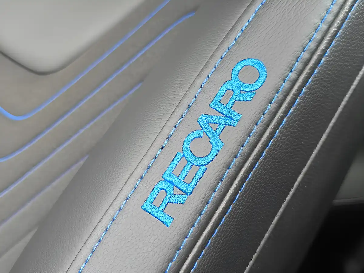 Used 2016 Ford Focus RS White - Interior and Exterior details 16
