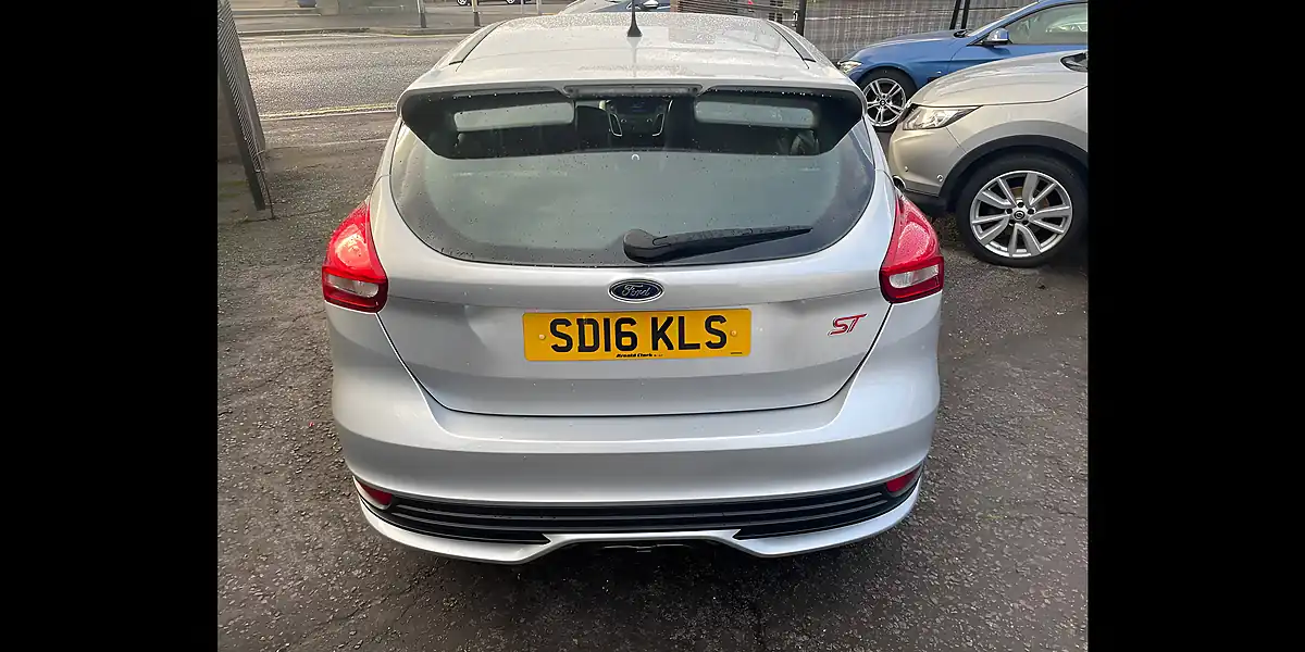 Used 2016 Ford Focus ST-1 Silver - Interior and Exterior details 5