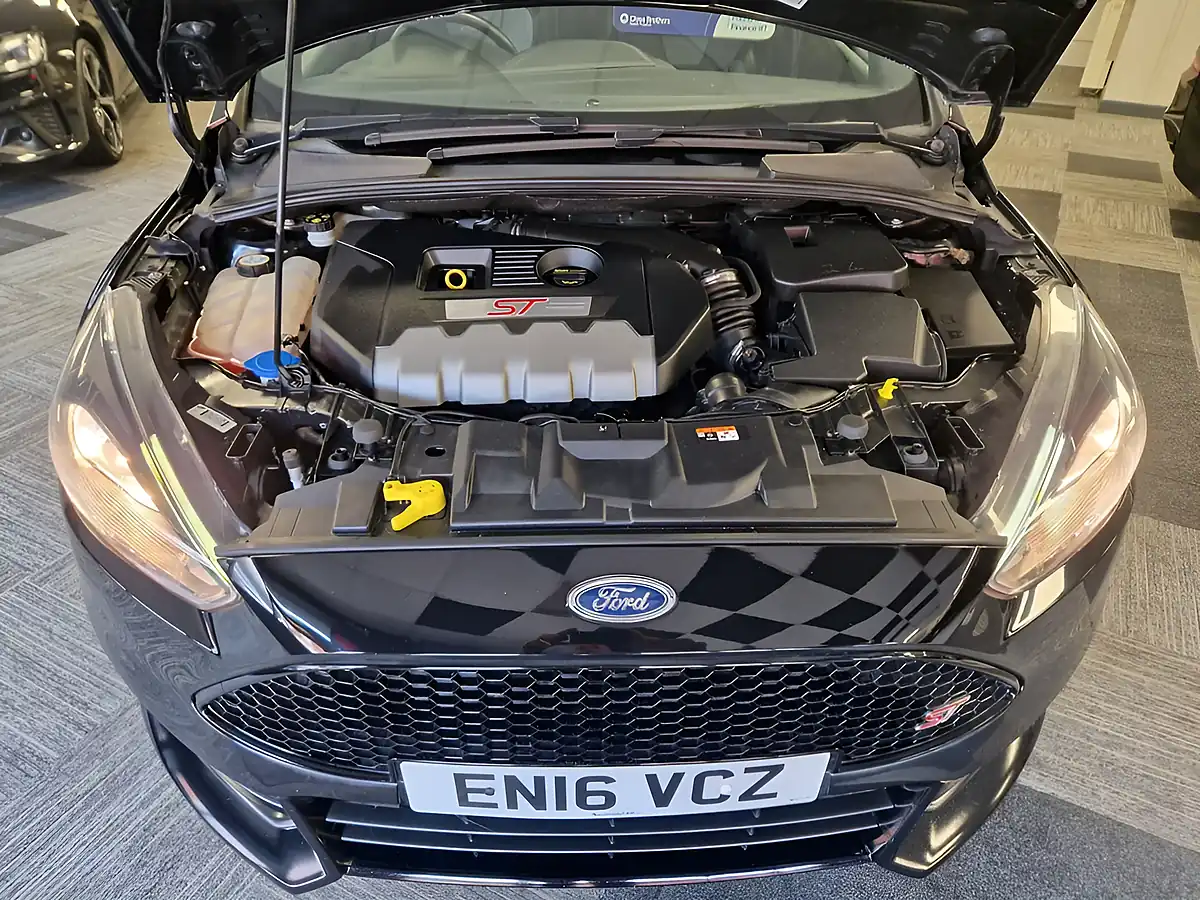 Used 2016 Ford Focus ST-2 Black - Interior and Exterior details 12