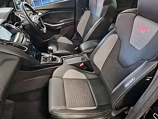 Used 2016 Ford Focus ST-2 Black - Interior and Exterior details 14