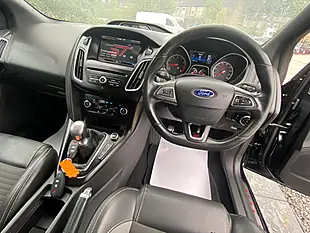 Used 2016 Ford Focus ST-2 Black - Interior and Exterior details 15