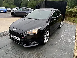 Used 2016 Ford Focus ST-2 Black - Interior and Exterior details 3