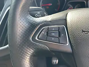 Used 2016 Ford Focus ST-2 Blue - Interior and Exterior details 14