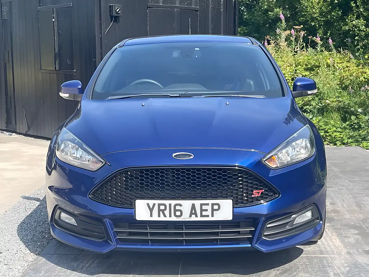 Used 2016 Ford Focus ST-2 Blue - Interior and Exterior details 2