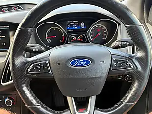 Used 2016 Ford Focus ST-2 Blue - Interior and Exterior details 17