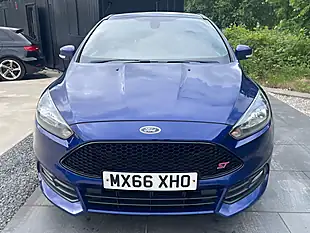 Used 2016 Ford Focus ST-2 Blue - Interior and Exterior details 17