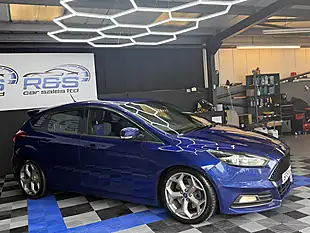 Used 2016 Ford Focus ST-2 Blue - Interior and Exterior details 15