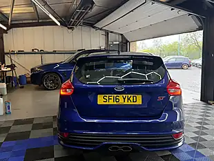 Used 2016 Ford Focus ST-2 Blue - Interior and Exterior details 7