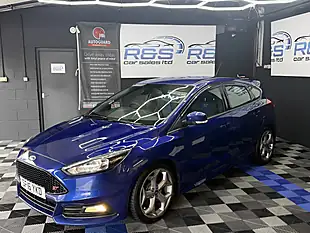 Used 2016 Ford Focus ST-2 Blue - Interior and Exterior details 9