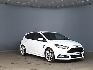 Used 2016 Ford Focus ST-2 White - Interior and Exterior details 12