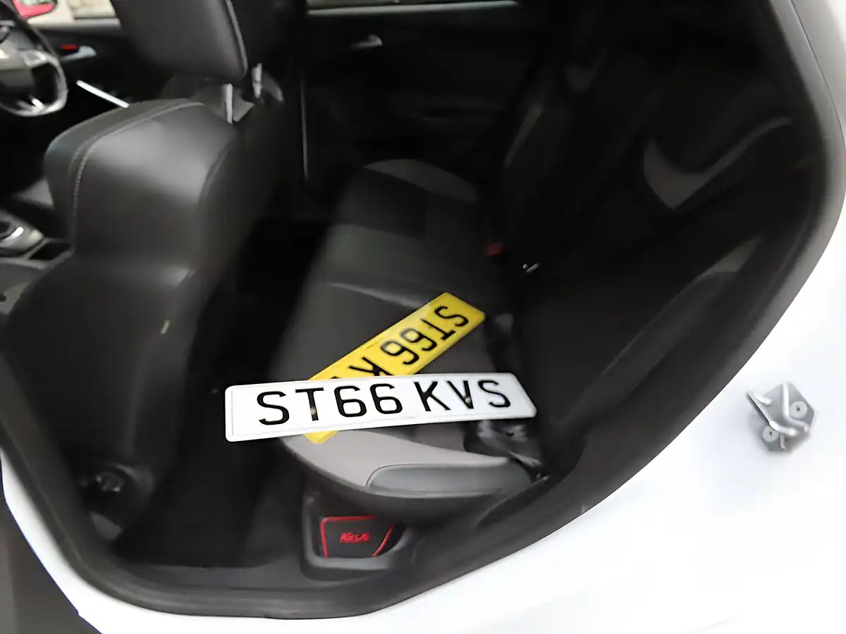 Used 2016 Ford Focus ST-2 White - Interior and Exterior details 8
