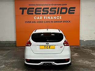 Used 2016 Ford Focus ST-2 White - Interior and Exterior details 6