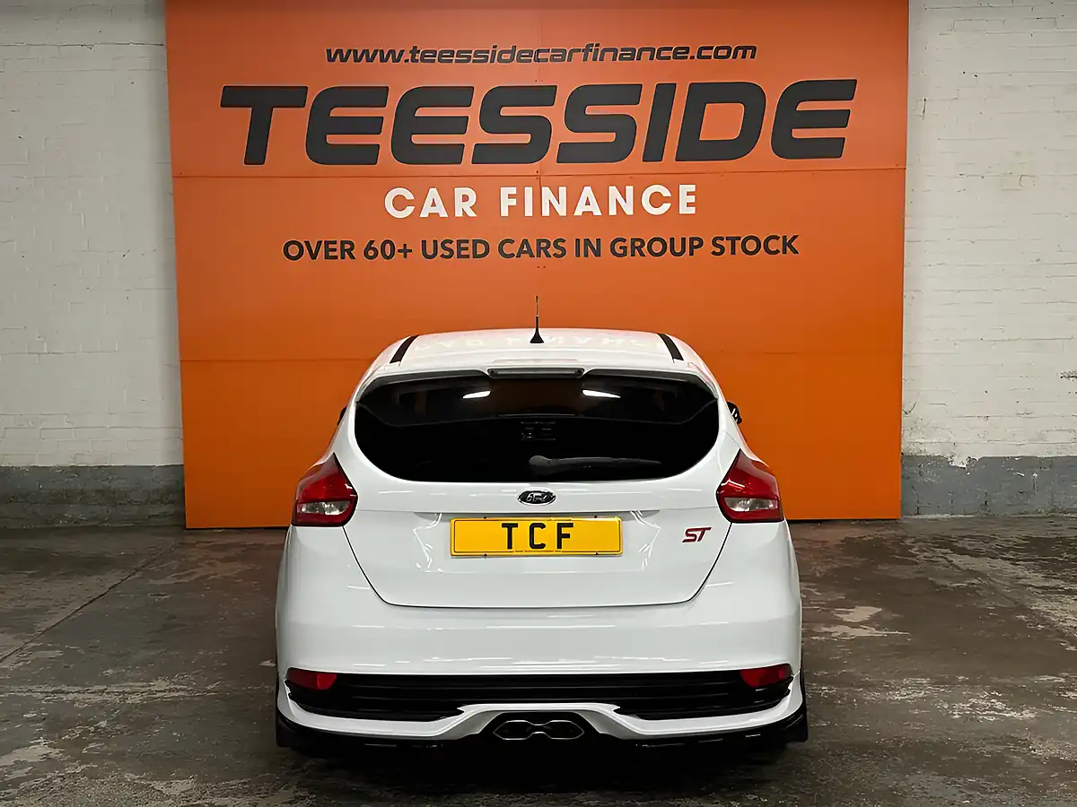Used 2016 Ford Focus ST-2 White - Interior and Exterior details 6