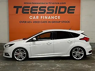 Used 2016 Ford Focus ST-2 White - Interior and Exterior details 9
