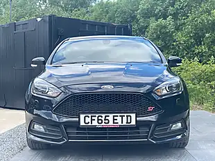 Used 2016 Ford Focus ST-3 Black - Interior and Exterior details 2
