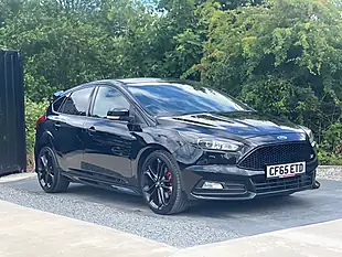 Used 2016 Ford Focus ST-3 Black - Interior and Exterior details 5