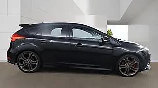 Used 2016 Ford Focus ST-3 Black - Interior and Exterior details 5
