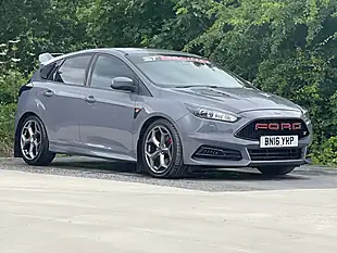 Used 2016 Ford Focus ST-3 Grey - Interior and Exterior details 16