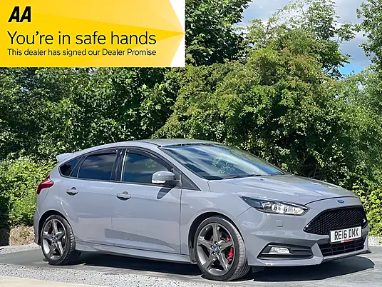 2016 Ford Focus 2.0T EcoBoost ST-3
