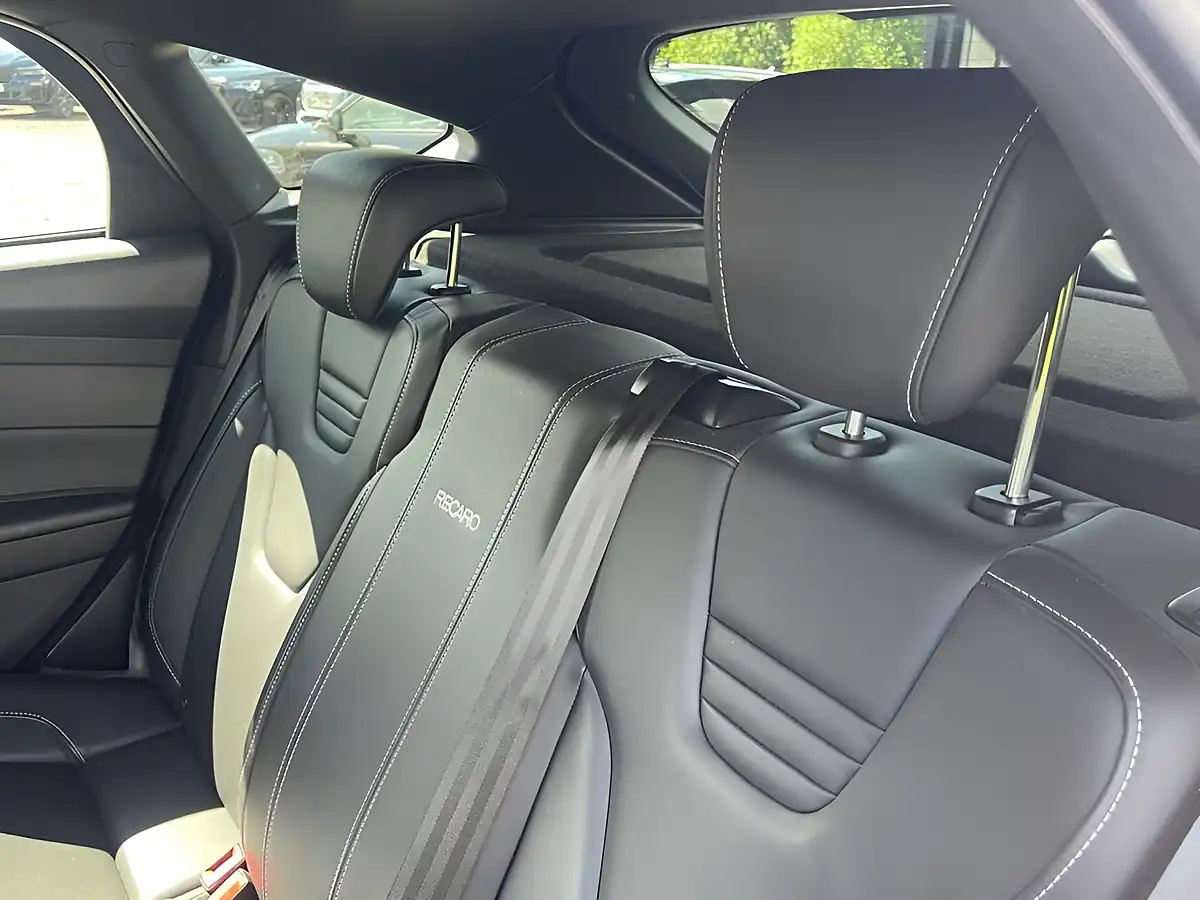 Used 2016 Ford Focus ST-3 Grey - Interior and Exterior details 6