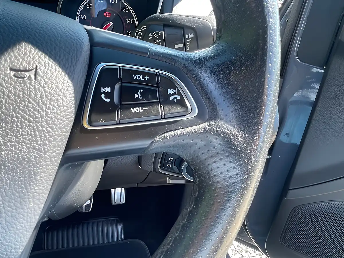 Used 2016 Ford Focus ST-3 Grey - Interior and Exterior details 17