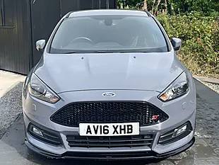 Used 2016 Ford Focus ST-3 Grey - Interior and Exterior details 2