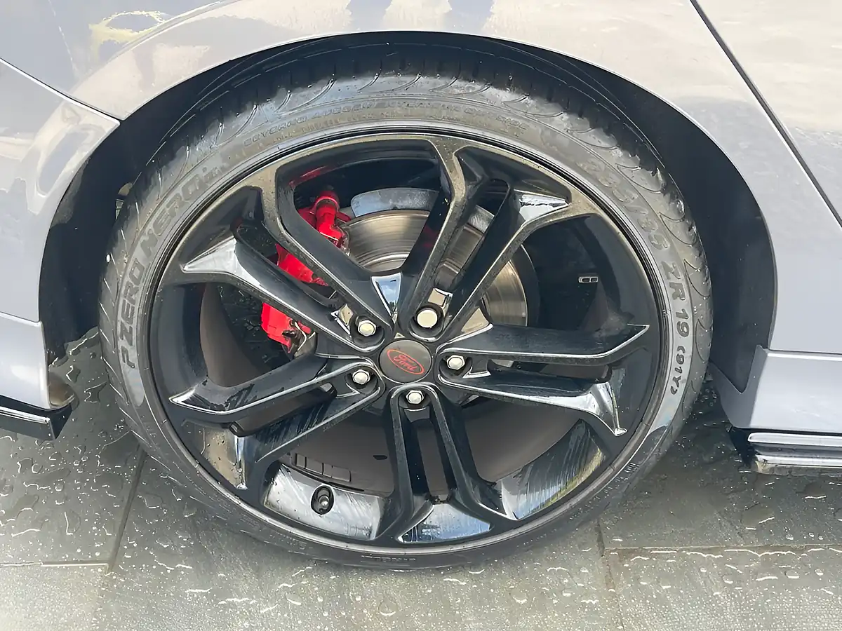 Used 2016 Ford Focus ST-3 Grey - Interior and Exterior details 4