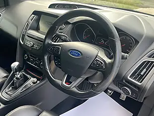 Used 2016 Ford Focus ST-3 Grey - Interior and Exterior details 6