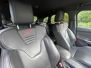 Used 2016 Ford Focus ST-3 Grey - Interior and Exterior details 8