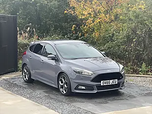Used 2016 Ford Focus ST-3 Grey - Interior and Exterior details 14