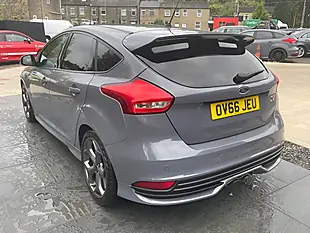 Used 2016 Ford Focus ST-3 Grey - Interior and Exterior details 16