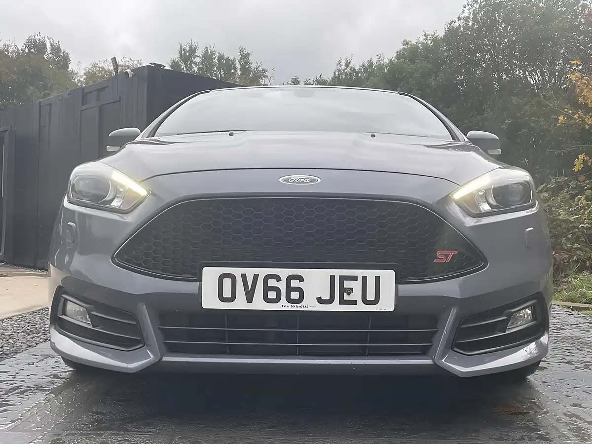 Used 2016 Ford Focus ST-3 Grey - Interior and Exterior details 20