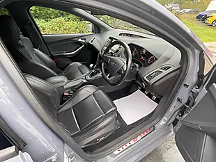 Used 2016 Ford Focus ST-3 Grey - Interior and Exterior details 7