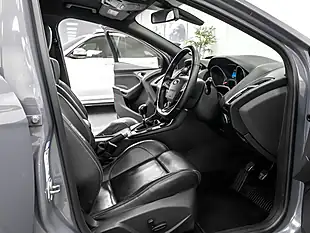 Used 2016 Ford Focus ST-3 Stealth Grey - Interior and Exterior details 11