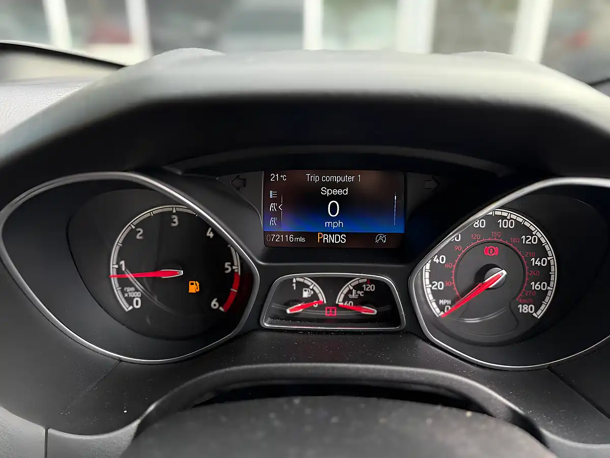 Used 2016 Ford Focus ST-3 White - Interior and Exterior details 16