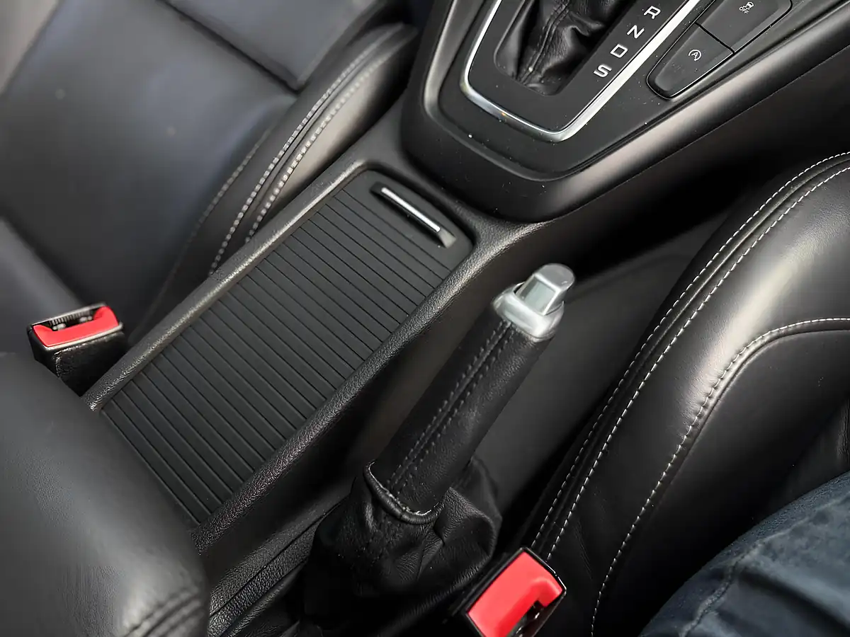 Used 2016 Ford Focus ST-3 White - Interior and Exterior details 19