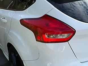 Used 2016 Ford Focus ST-3 White - Interior and Exterior details 9