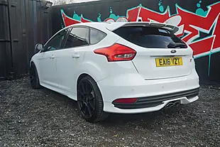 Used 2016 Ford Focus ST-3 White - Interior and Exterior details 10