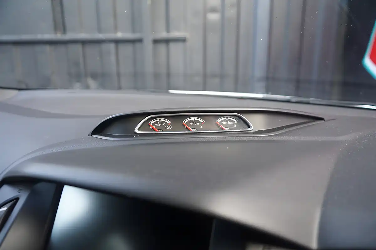 Used 2016 Ford Focus ST-3 White - Interior and Exterior details 15