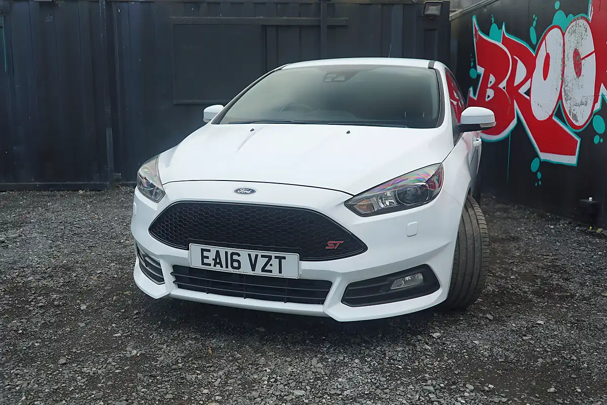 Used 2016 Ford Focus ST-3 White - Interior and Exterior details 5